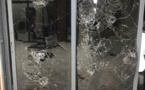 Urgent / Violences à Sangalkam : Le siège de BBY vandalisé par le maire Pape Sow et ses militants, à la suite d'une bataille rangée
