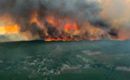 Reprise d'un incendie en Gironde: 6000 hectares brûlés et des milliers d'évacués