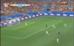 Mondial 2014: Le but de l'égalisation des Pays Bas face