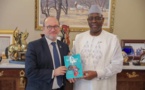 Macky Sall reçoit le Directeur de l'AFD, Rémy Rioux : La rénovation du stade Iba Mar Diop et de la Piscine olympique, au coeur des échanges