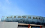 Procès Karim: Bibo Bourgi apparait à la barre avec des perfusions et sous haute surveillance médicale