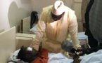En images - Macky Sall au chevet des blessés des affrontements entre étudiants et policiers