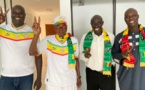 Sénégal-Equateur : Le président Abdoulaye Wade en mode 12e Gaïndé, derrière les "Lions"