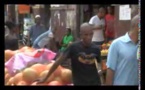 Vidéo: Le virus EBOLA condamne des commerçants du marché Sandiniery de Dakar