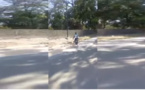 Ziguinchor: Ousmane Sonko se promène dans les rues à vélo 