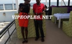 Binta Mané de 100% Buzz en compagnie de son cameraman 