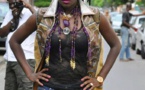 L'animatrice Niatam Bâ dans une tenue de Mike Sylla