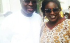 Ngone Ndiaye Guewel pose avec Khalifa Sall 