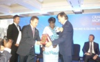 Aminata Touré reçoit un prix à Genève