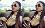 La jet-setteuse Khadyja Choupy met en évidence sa poitrine
