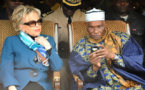 Sans tambour ni trompette : Me Wade débarque à Dakar avec son épouse Viviane Wade