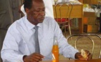 Photo-Compaoré après sa chute en mode soda et sandwich