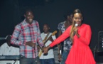 Mame Goor Jazaka sur la scène de Coumba Gawlo