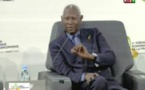 Abdou Diouf rend hommage à Alain Juppé pour son implication dans le développement de l'Afrique avec les bonnes nouvelles de l'Afrique.