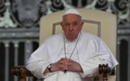 Le pape François va être opéré pour un risque d'occlusion intestinale