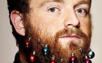 Oubliez le sapin, on a créé les boules de Noël pour barbe ! Et dire qu'elles sont déjà en rupture de stock...