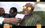 Becaye Mbaye en route pour la CAN avec son incroyable accoutrement