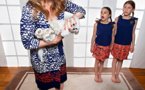 Les joies de la vie domestique : Une maman réalise des photos de famille déjantées...En y mettant une bonne dose d'humour noir !