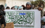 Photos - Des milliers de musulmans rassemblés à Dakar pour dénoncer les caricatures de Charlie Hebdo 