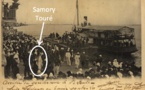 Samory, ici photographié à sa descente de bateau à St-Louis, après sa capture
