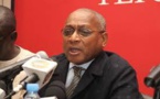  Me Yérim Thiam persiste et signe : "Karim Wade ne peut pas être candidat en 2017″