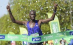 Le Kenyan Mark Korir remporte le marathon de Paris