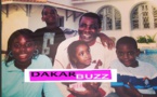 Une photo rare – Youssou Ndour en toute complicité avec ses enfants