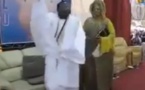 Vidéo: Cheikh Béthio se déchaîne et lâche des pas de danse