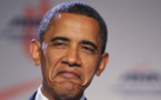 Barack Obama se moque de Hillary Clinton, Dick Cheney et de ceux qui pensent qu'il est musulman