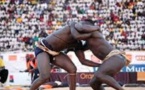 Combat préliminaire- Ablaye diop bat Modou Lô jr