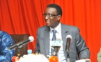 Amadou Ba et l'amabassadeur du Japon signent un accord de financement, jeudi