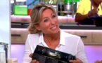 Anne-Sophie Lapix reçoit un sextoy en cadeau sur France 5