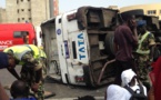(Photos et vidéo) Accident sur la Vdn : Un bus "Tata", ligne 4, se renverse et fait des blessés graves   