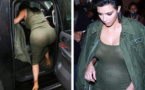 Kim dévoile ses seins, ses fesses et son petit ventre