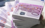 Près de 300 millions en faux billets d'euros abandonnés sur l'autoroute