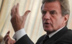 Bernard Kouchner vante le PSE : "Macky Sall nous donne des leçons formidables d'énergie"