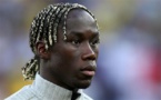 Vidéo-L'international Français Bacary Sagna dans le Bois sacré 