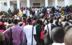 Déguerpis des couloirs du Pavillon A où ils passent la nuit, les étudiants assaillent la Direction du Coud
