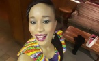 Aida Samb en mode "selfie" au Festival international de la culture