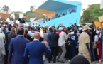 Retour de Macky Sall à l’Ucad : Les étudiants l’accueillent avec des jets de pierres, il renonce l’étape du Pavillon A