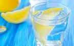 10 choses qui arrivent à votre corps lorsque vous buvez de l’eau au citron