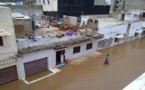 Regardez les dégats causés par la pluie dans les cimetières