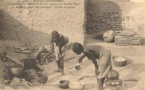 Carte postale : Des femmes en pleine préparation du beurre de karité