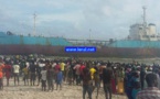 Deux bateaux échouent sur la plage de Yarakh