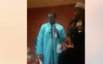 Un homosexuel arrose Assane Ndiaye de billets. Regardez la vidéo
