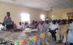 Projections à Mongo : le turban et les lunettes de M. Habré ne passent pas