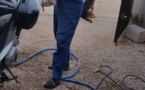 Daouda Faye, le frère de la 1ère Dame, est un éleveur-bricoleur avec sa moto BMW de 14 000 000 FCfa
