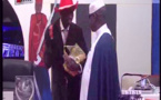 Kouthia et son ami, Mbaye commercial