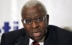 Lamine Diack suspendu provisoirement comme membre honoraire du CIO