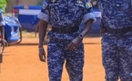 UN LIEUTENANT-COLONEL PREND LA DEFENSE DU GENERAL FALL